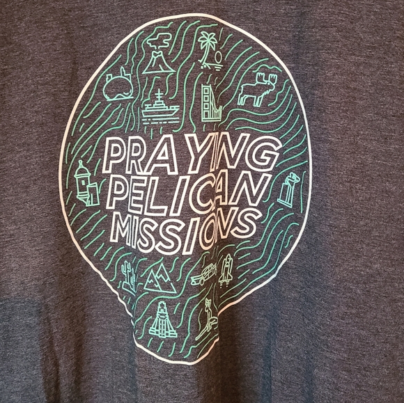 (169) Praying Pelican Missions T-Shirt, Size: XL Color: Dark Grey - Picture 6 of 15